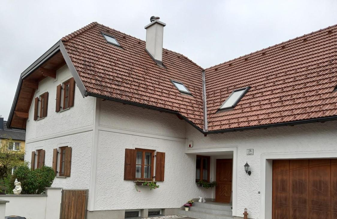 60 M² Ferienapartment Zentrumsnahe Mit Gartenbenutzung Steyr Kültér fotó